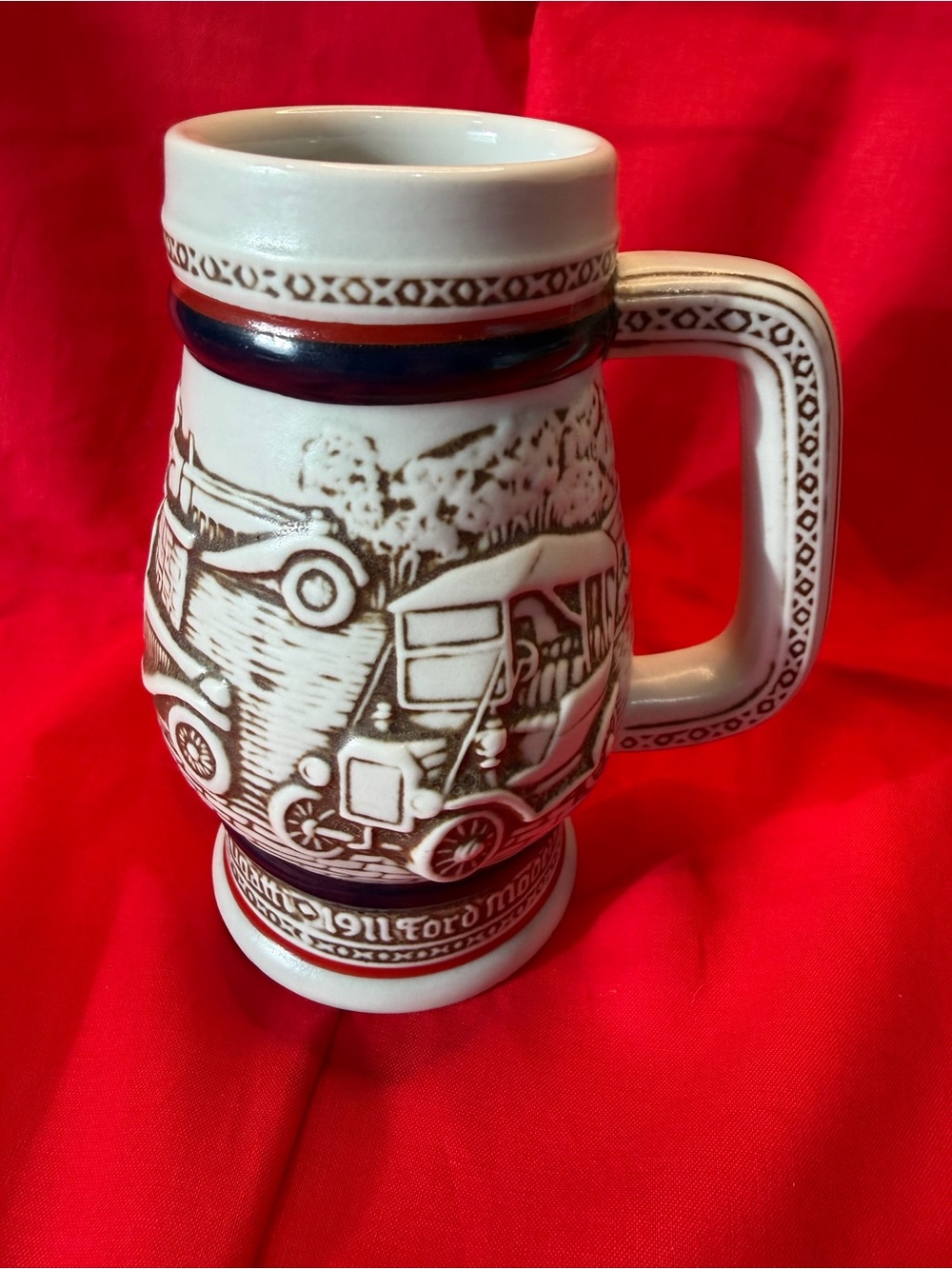 Avon Vintage-Ceramic Beer Stein 5” Car Mug 1982, Made in Brazil #181873